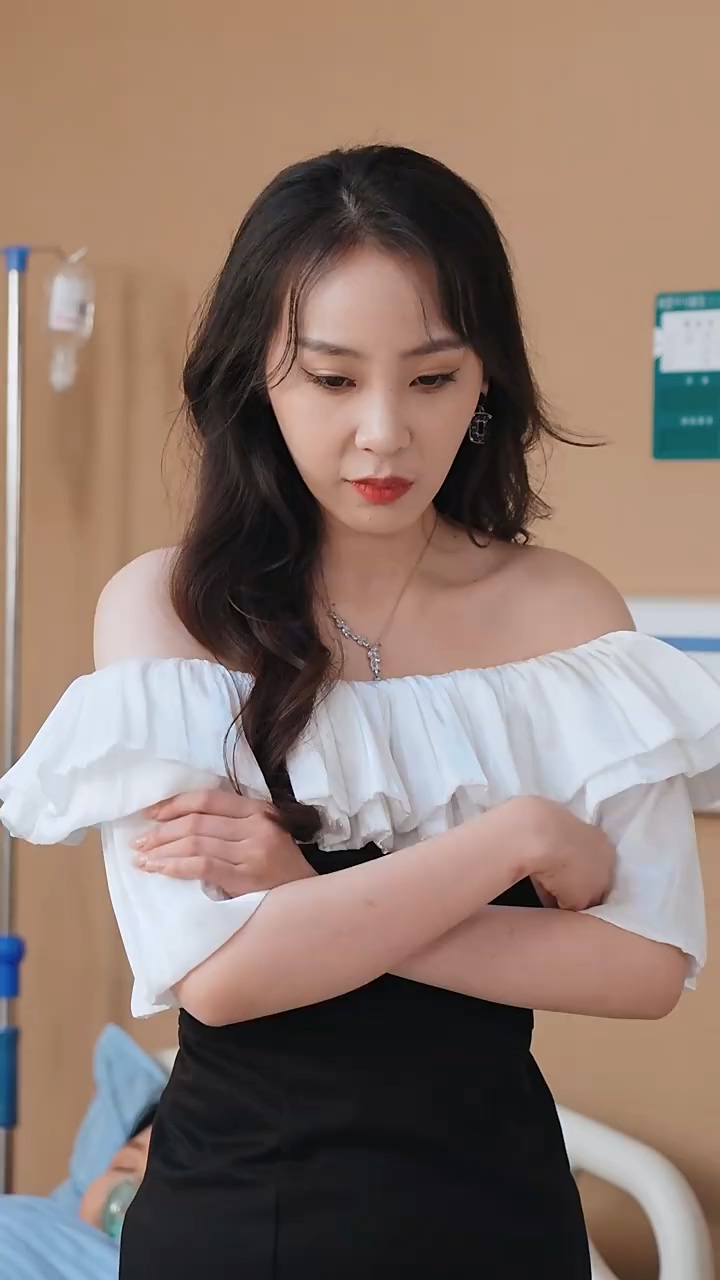 贬值之美女主播爱上我第39集