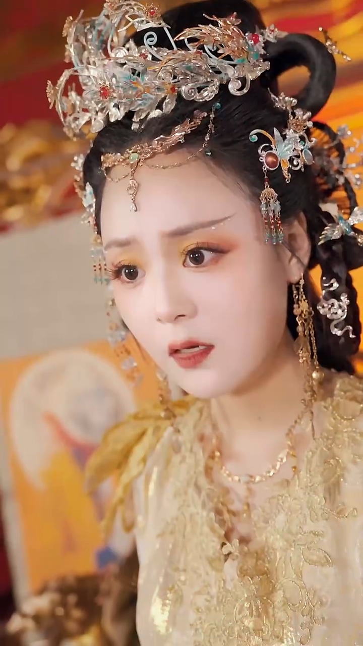 当我穿越成女儿国先知第39集